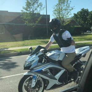 Meet your Posher, Cameron